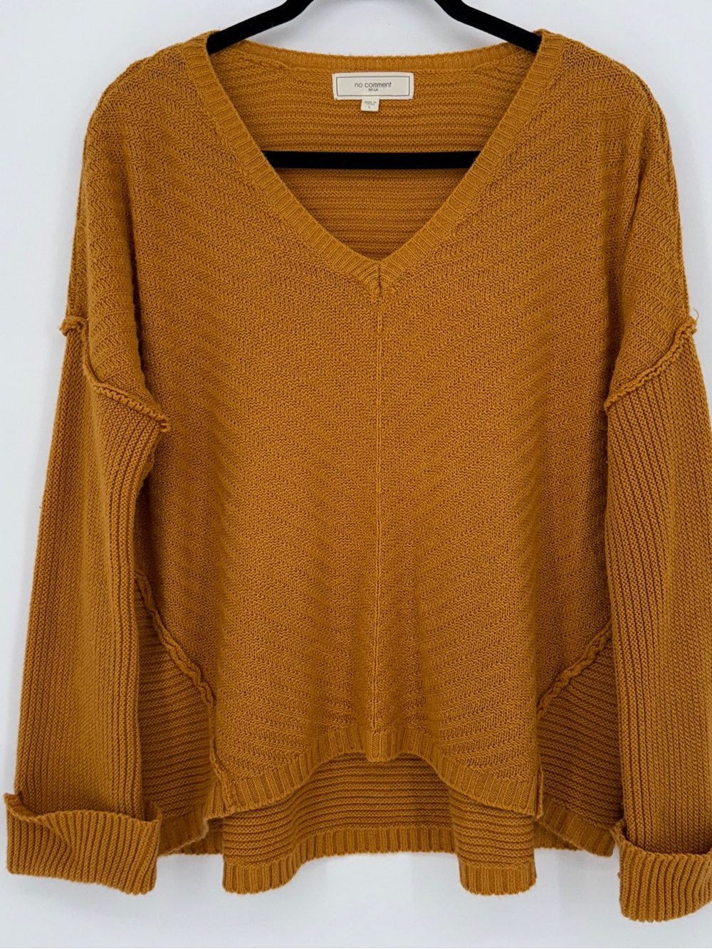 No Comment NY-LA Mustard Yellow Knit V-Neck Sweater Boho Slouchy Size L
